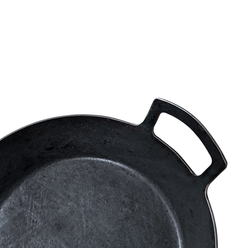 Geschmiedete Servierpfanne, hoher Rand